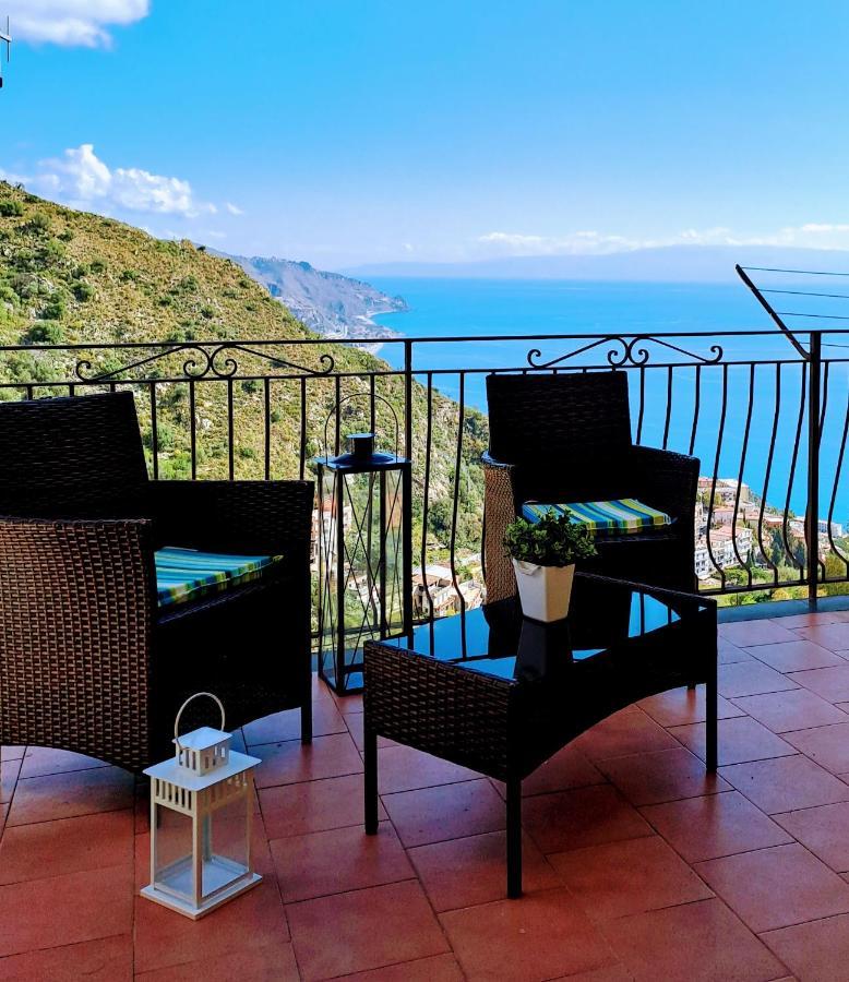 Tao Charming Apartment Taormina Eksteriør bilde
