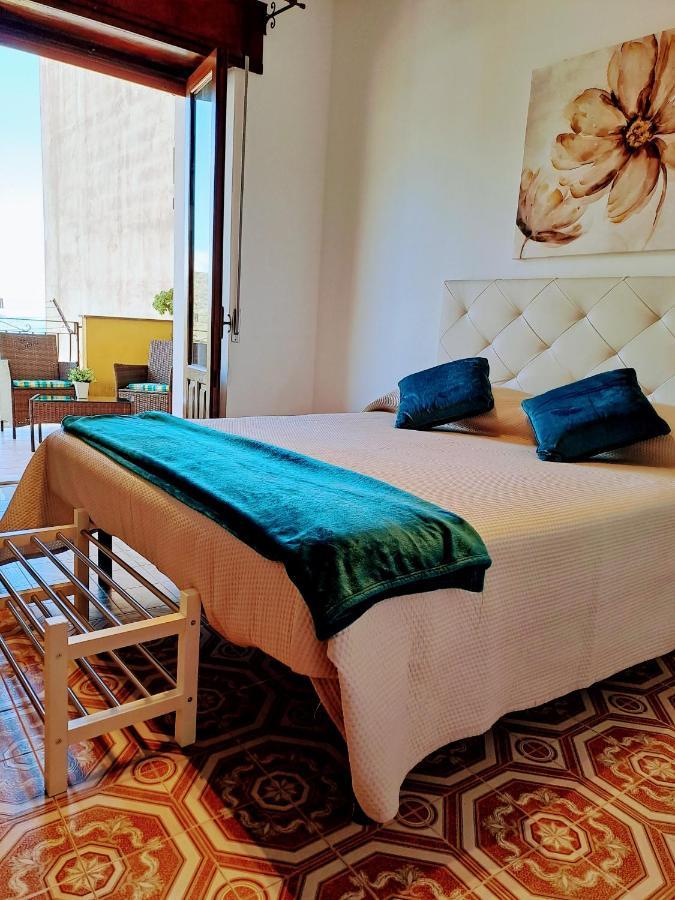 Tao Charming Apartment Taormina Eksteriør bilde